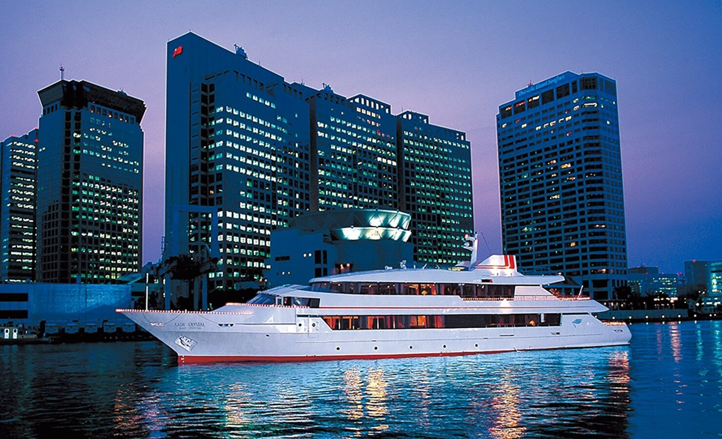 The Cruise Club Tokyo